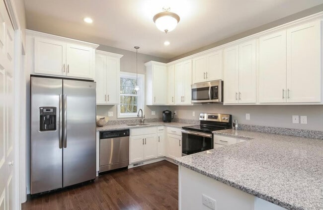 property at 35 Ringgold St