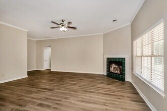 4971 Trent Cove in Arlington, TN - Foto de edificio - Building Photo