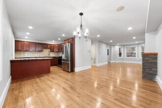 16 Downer Ct, Unit 1 in Boston, MA - Building Photo - Building Photo
