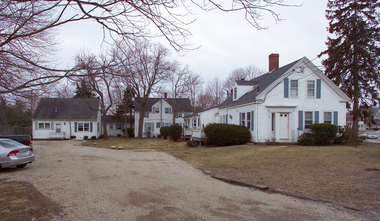 97-107 Main St in Hyannis, MA - Building Photo