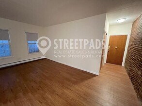 54 S Huntington Ave in Boston, MA - Building Photo - Building Photo