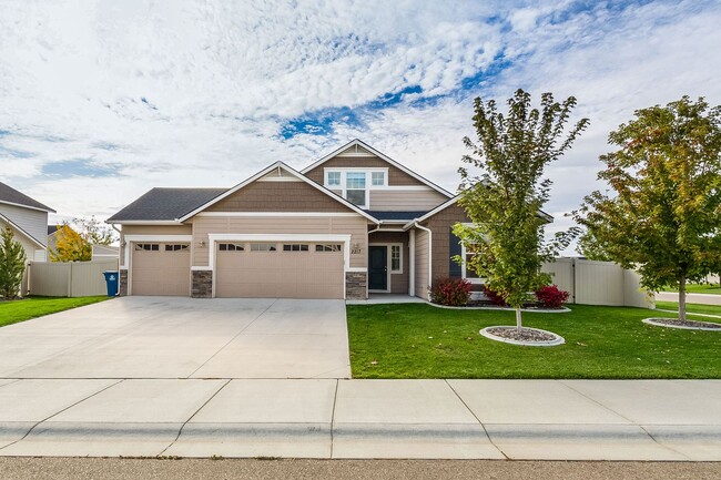 property at 2217 N Penny Lake Ave