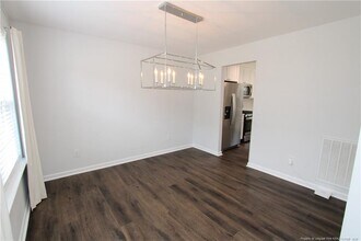 105 Sturminster Dr in Holly Springs, NC - Building Photo - Building Photo