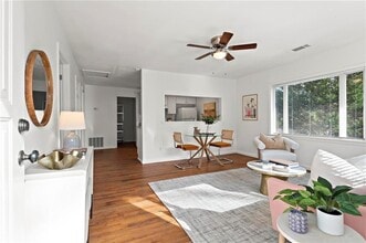 2070 Ridgedale Rd NE in Atlanta, GA - Building Photo - Building Photo