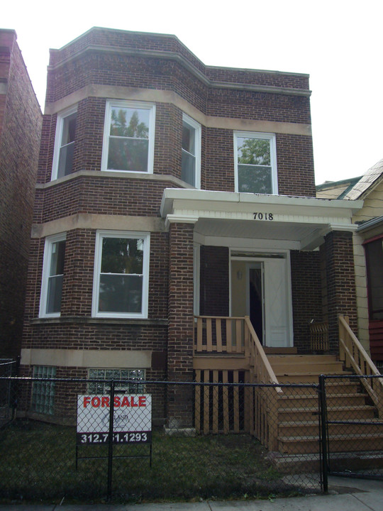 7018 S Laflin St in Chicago, IL - Foto de edificio