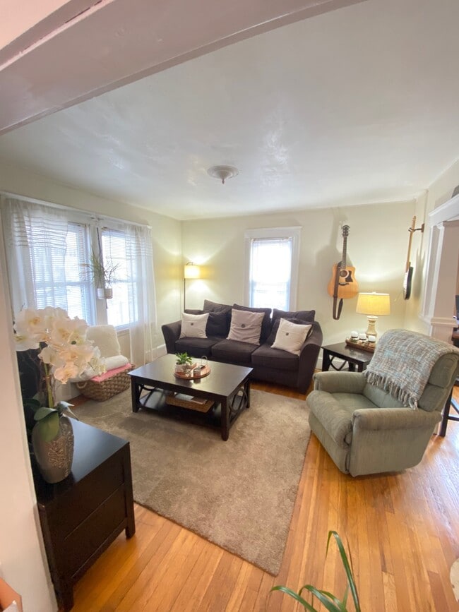 998 Broadway in Somerville, MA - Building Photo - Building Photo