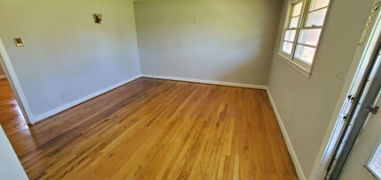 4160 James St in Winston-Salem, NC - Building Photo - Building Photo