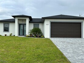 1825 NE 20th Terrace in Cape Coral, FL - Building Photo