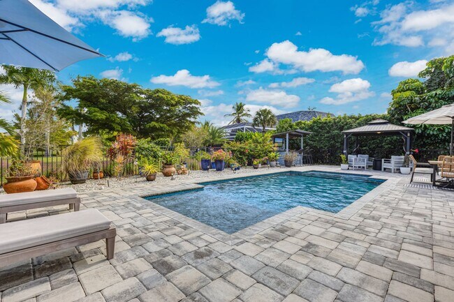 2172 Kings Lake Blvd in Naples, FL - Building Photo - Building Photo