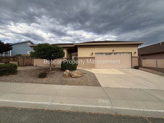 property at 963 Ranchview Cir