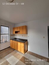 12 Orchard St-Unit -4W in Yonkers, NY - Building Photo - Building Photo