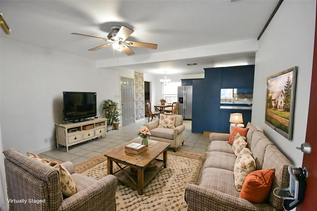 608 Wilkes St in Smithville, TX - Building Photo