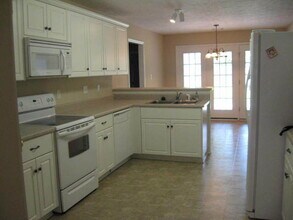 1019 Mansford Ln in Evans, GA - Foto de edificio - Building Photo