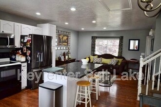 1637 N 500 W in Centerville, UT - Building Photo - Building Photo