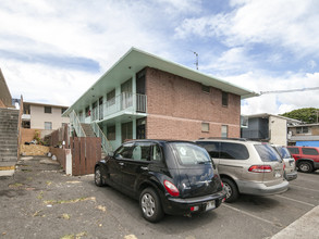 94-105 Pupukahi St in Waipahu, HI - Building Photo - Building Photo