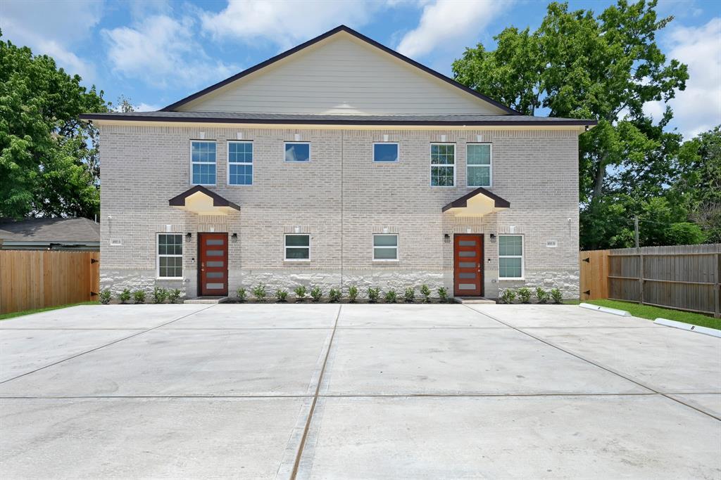 4901 Mallow St in Houston, TX - Building Photo