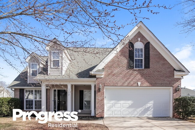 property at 1412 Williamsburg Ln