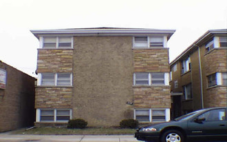 2638 N Harlem Ave Apartments