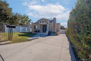 6436 Day St, Unit 1N in Los Angeles, CA - Building Photo