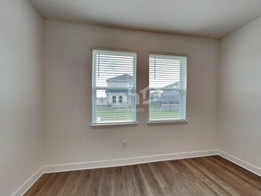 3213 Barber Ave in Parrish, FL - Building Photo - Building Photo