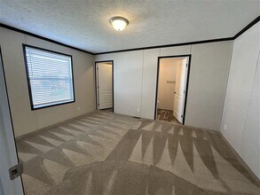 274 New Mexico in Belleville, MI - Building Photo - Building Photo
