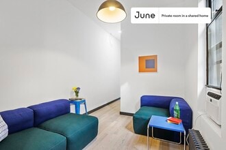 Room in Shared 3 bed/3 bath home in Queens, NY - Foto de edificio - Building Photo