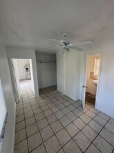 920 N Haverhill Rd in Haverhill, FL - Building Photo - Building Photo