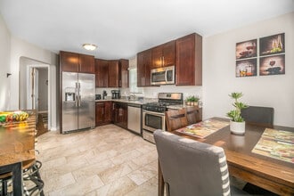 3800 S Harvey Ave in Berwyn, IL - Building Photo - Building Photo