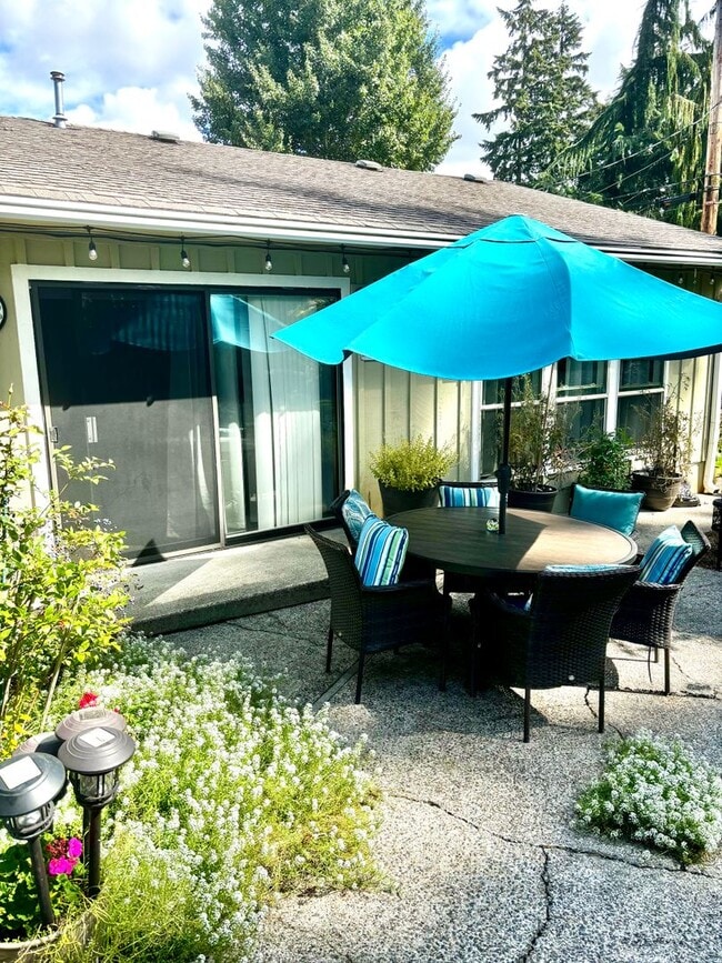 property at 936 Daniels Dr