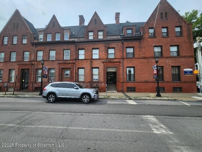 property at 98 N Franklin St