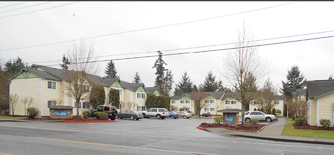 Lund Pointe Apartments in Port Orchard, WA - Foto de edificio