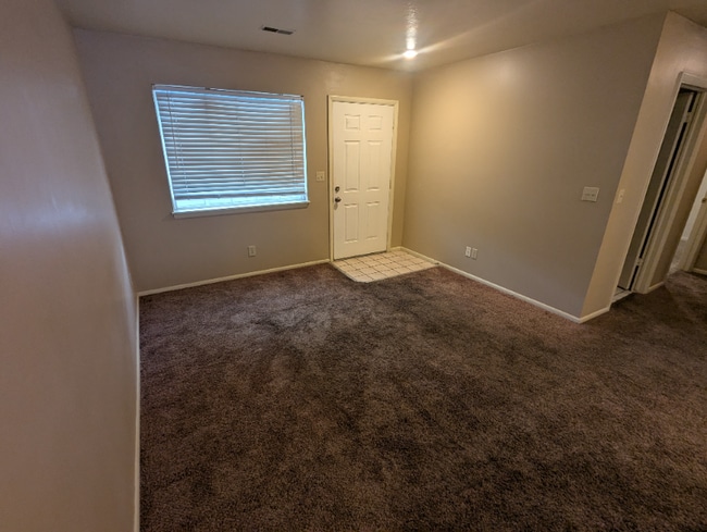 375 Fenton Ave in South Salt Lake, UT - Building Photo - Building Photo