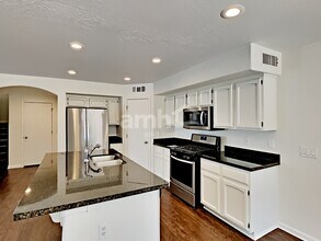 518 W San Remo St in Gilbert, AZ - Building Photo - Building Photo