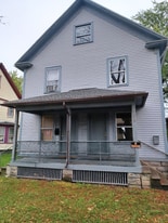118 Bowman St