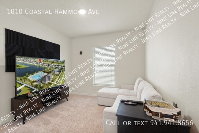 1010 Coastal Hammock Ave in Ruskin, FL - Building Photo - Building Photo
