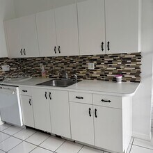 21215 NE 9th Ct in Miami Gardens, FL - Building Photo - Building Photo