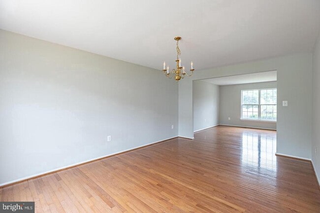 property at 8 Mintwood Dr
