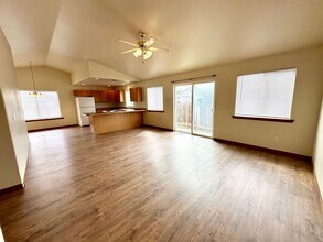 112 Joanna Pl in Ellensburg, WA - Building Photo - Building Photo