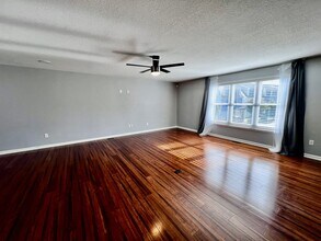 5804 Miss Coral Ct in Virginia Beach, VA - Building Photo - Building Photo