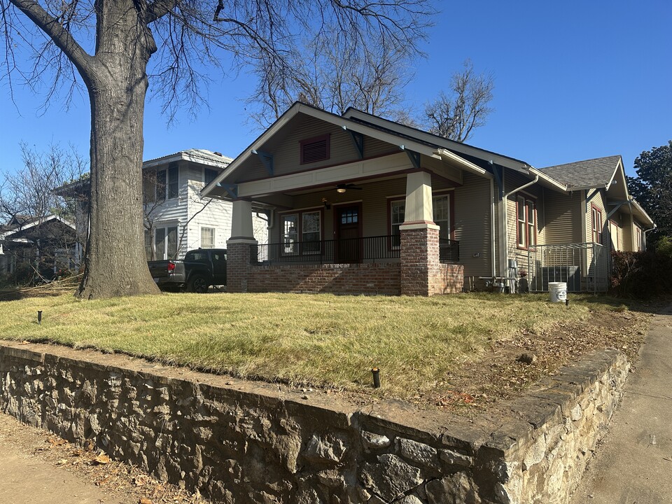 1535 S Yorktown Ave, Unit The Yorktown in Tulsa, OK - Foto de edificio