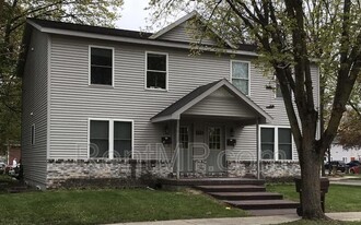 811 S Main St in Mt. Pleasant, MI - Building Photo