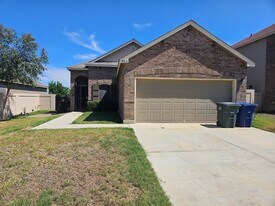 5516 Shorthorn Dr in Laredo, TX - Building Photo