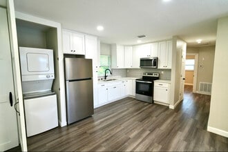 885 Ruby Ave in Bartow, FL - Building Photo - Building Photo