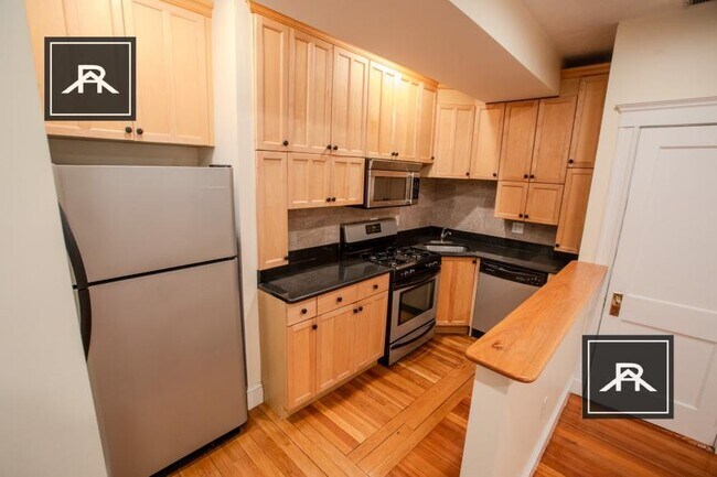 193 Winthrop Rd in Brookline, MA - Building Photo - Building Photo