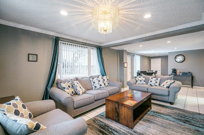 Ashley Park Estates in Oklahoma City, OK - Building Photo - Building Photo