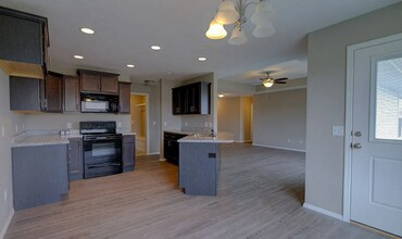 1164 S Calabria Ave in Republic, MO - Building Photo - Building Photo