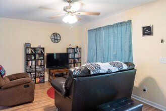 105 Peach Dr in Walhalla, SC - Building Photo - Building Photo