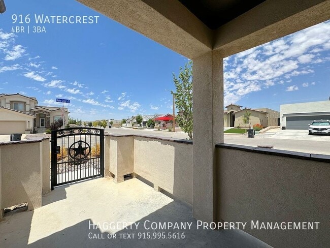 916 Watercrest Pl in El Paso, TX - Building Photo - Building Photo