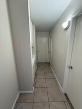 9504 Twain Way in Bakersfield, CA - Building Photo - Building Photo
