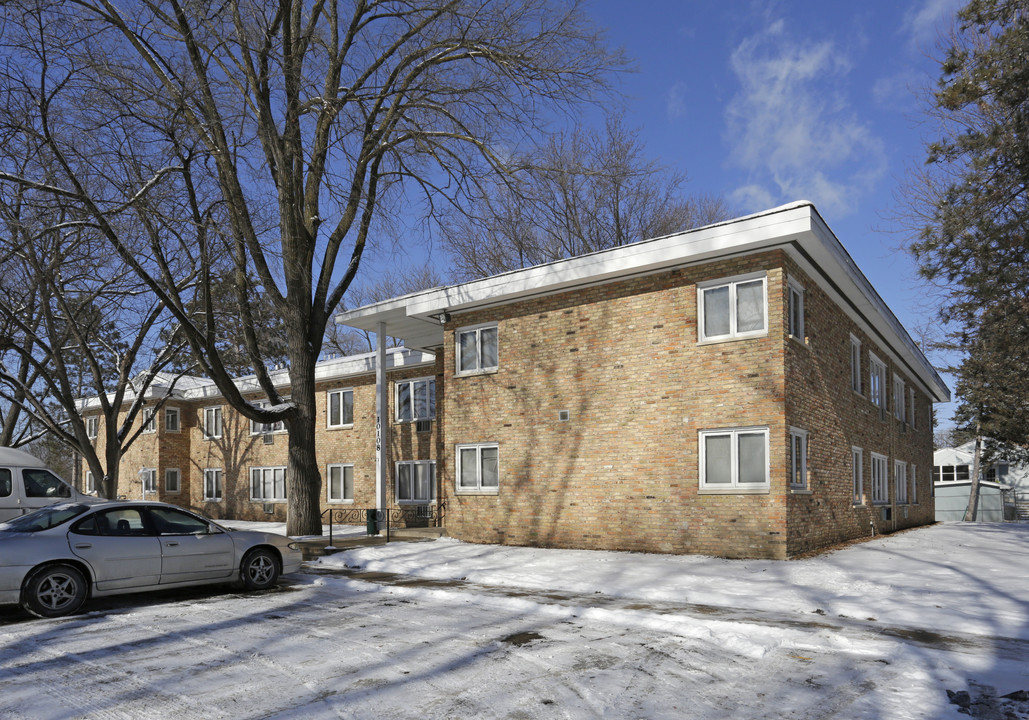 10108 Penn Ave S in Bloomington, MN - Building Photo